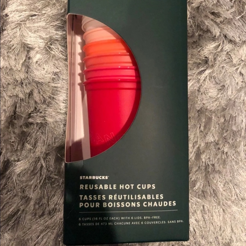 Starbucks holiday 2019 reusable hot cups set